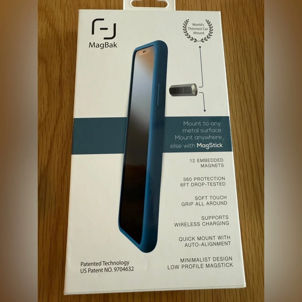 MagBak for IPhone X/XS - Picture 11 of 12